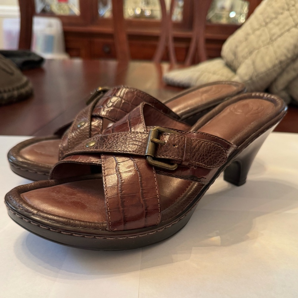 Women’s Nuture Shoes